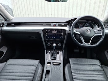 Used Volkswagen Passat 2019 for sale - 78872473: Photo