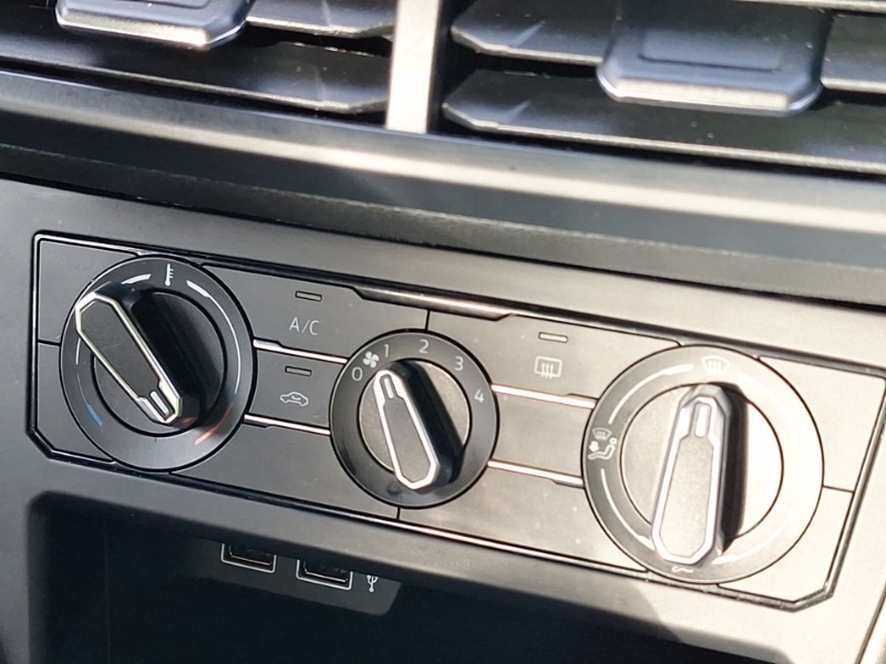 Used Volkswagen Polo 2018 for sale - 77644718: Photo 18