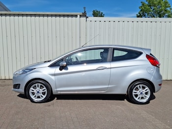 Used Ford Fiesta 2017 for sale - 78998372: Photo