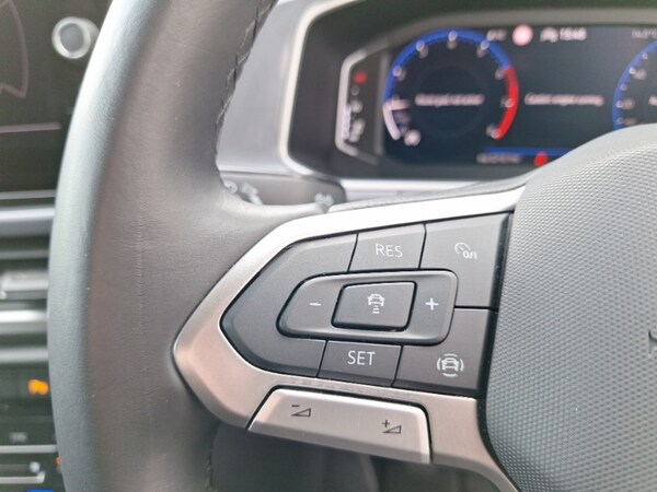 Used Volkswagen T-Roc 2024 for sale - 74887028: Photo 16