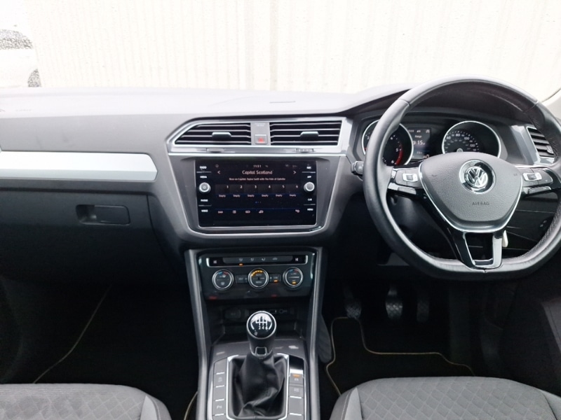 Used Volkswagen Tiguan 2018 for sale - 77518200: Photo 2