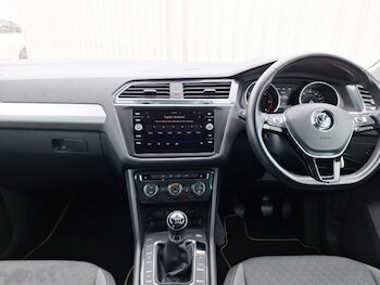 Used Volkswagen Tiguan 2018 for sale - 77518200: Photo