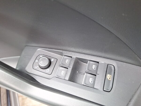 Used Volkswagen T-Cross 2024 for sale - 75192876: Photo 14