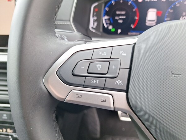 Used Volkswagen T-Cross 2024 for sale - 75192876: Photo 16