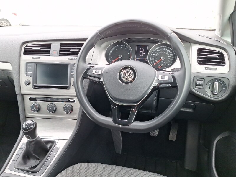 Used Volkswagen Golf 2017 for sale - 78041037: Photo 7