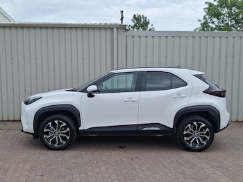Used Toyota Yaris Cross 2025 for sale - 79525544: Photo