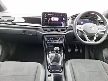 Used Volkswagen T-Roc 2023 for sale - 78515634: Photo