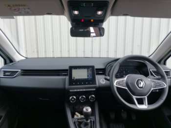Used Renault Clio 2023 for sale - 74382319: Photo