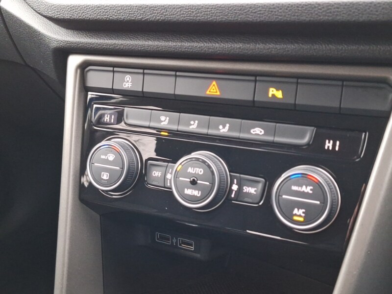 Used Volkswagen T-Roc 2020 for sale - 77366375: Photo 18