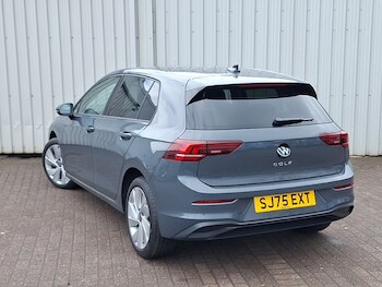 Used Volkswagen Golf 2025 for sale - 78252906: Photo