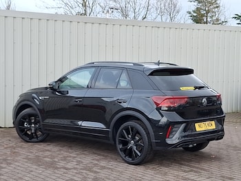 Used Volkswagen T-Roc 2025 for sale - 77008624: Photo