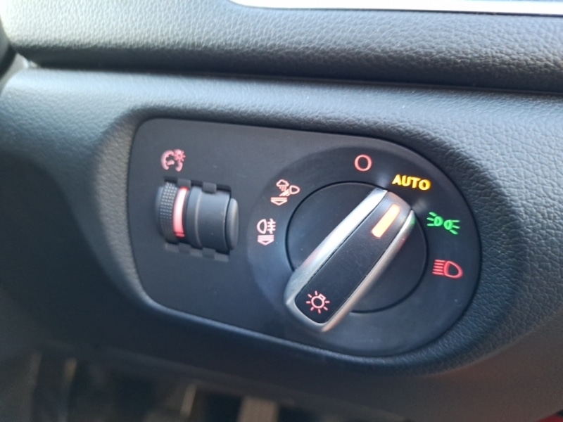 Used Audi Q3 2016 for sale - 77086880: Photo 14