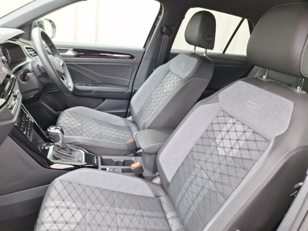 Used Volkswagen T-Roc 2024 for sale - 74842803: Photo 5