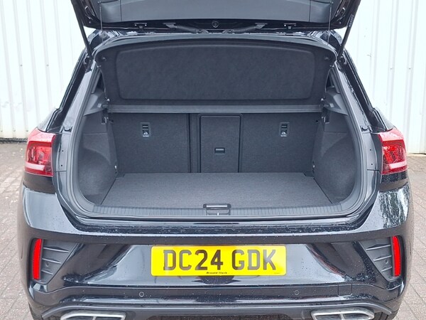 Used Volkswagen T-Roc 2024 for sale - 74842803: Photo 8