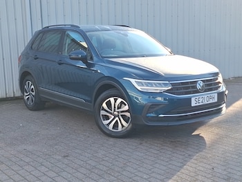 Volkswagen - Tiguan