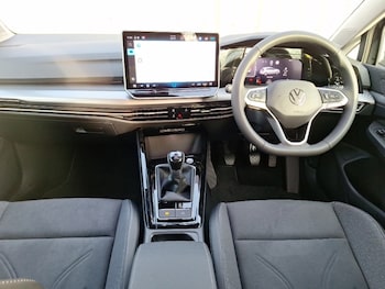 Used Volkswagen Golf 2025 for sale - 76816217: Photo