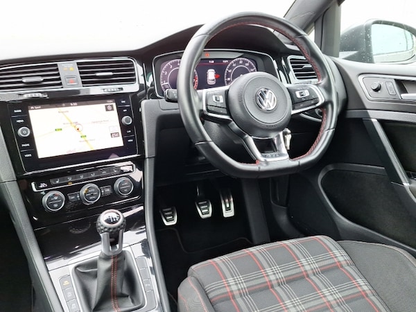 Used Volkswagen Golf 2018 for sale - 76183691: Photo 10