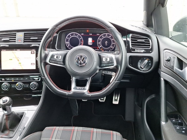 Used Volkswagen Golf 2018 for sale - 76183691: Photo 7