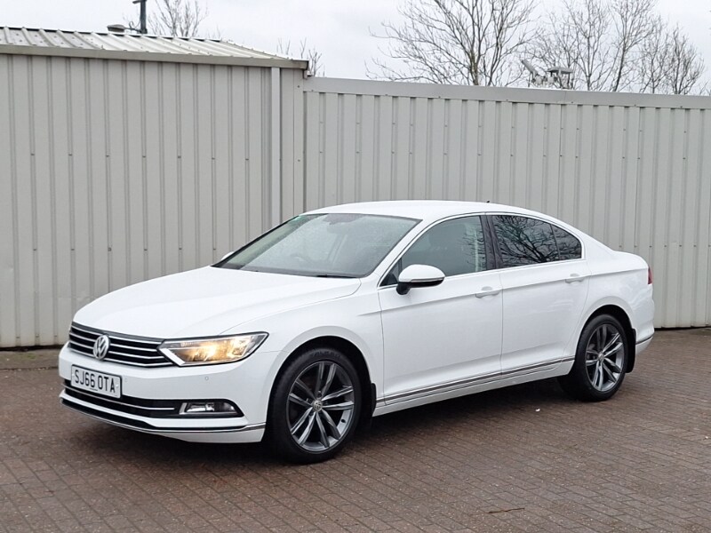 Used Volkswagen Passat 2016 for sale - 76543406: Photo 12