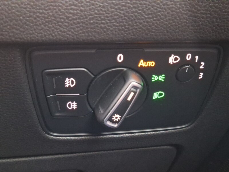 Used Volkswagen Passat 2016 for sale - 76543406: Photo 13