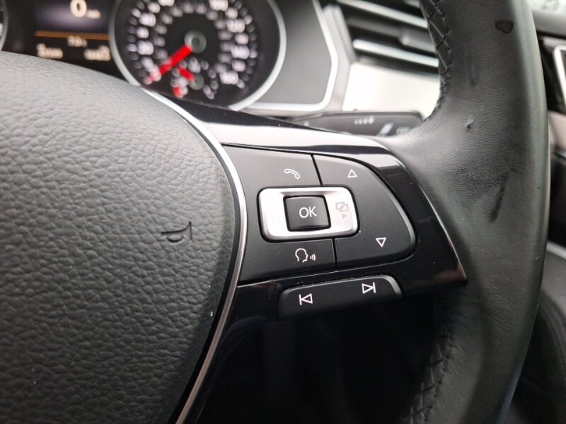 Used Volkswagen Passat 2016 for sale - 76543406: Photo 15