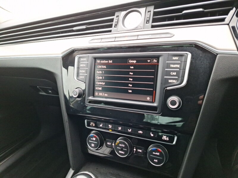 Used Volkswagen Passat 2016 for sale - 76543406: Photo 17