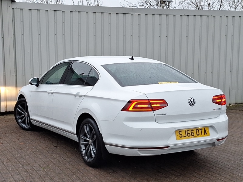 Used Volkswagen Passat 2016 for sale - 76543406: Photo 3