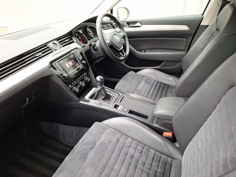 Used Volkswagen Passat 2016 for sale - 76543406: Photo 5