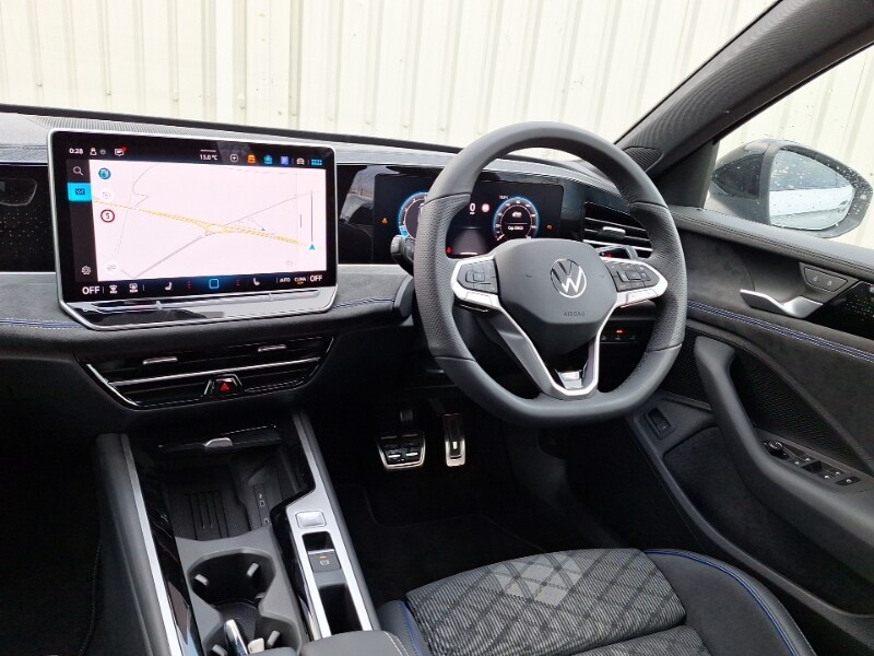 Used Volkswagen Passat 2025 for sale - 76932509: Photo 10