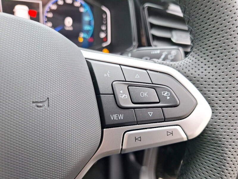 Used Volkswagen T-Roc 2025 for sale - 77651776: Photo 14