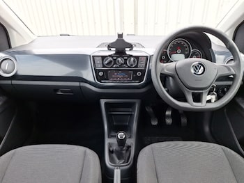 Used Volkswagen up! 2023 for sale - 79286049: Photo