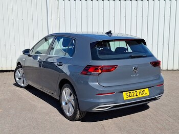 Used Volkswagen Golf 2022 for sale - 78374074: Photo
