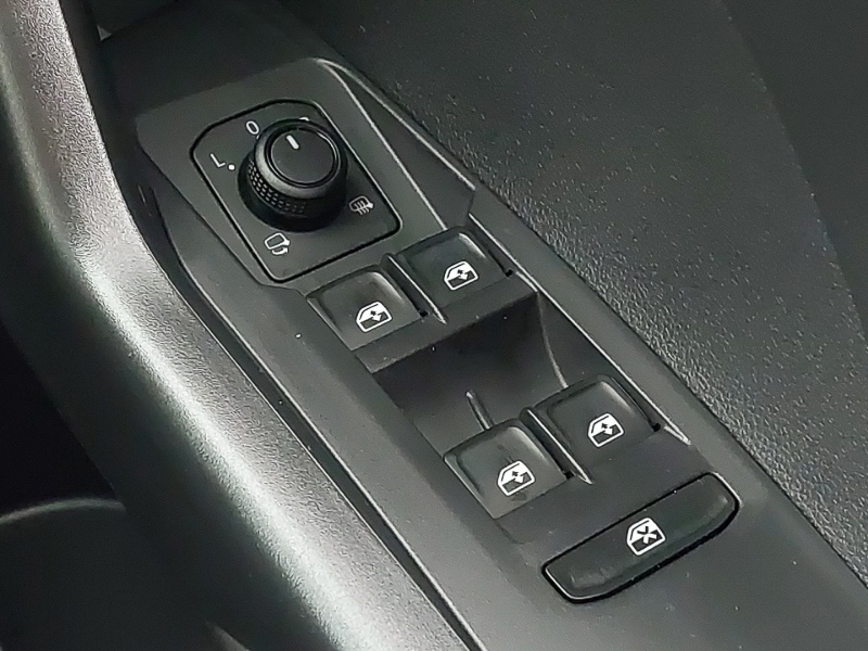 Used Volkswagen T-Cross 2025 for sale - 77782476: Photo 17