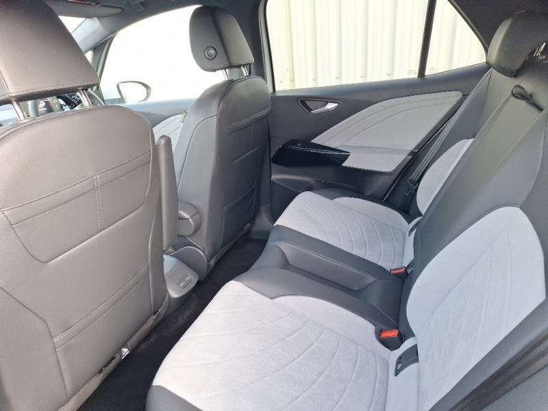 Used Volkswagen ID.3 2024 for sale - 76515219: Photo 6