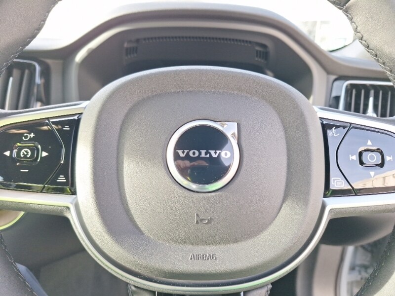 Used Volvo XC60 2025 for sale - 77580239: Photo 17