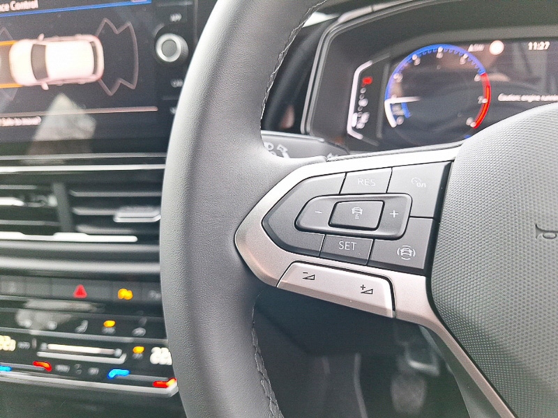 Used Volkswagen T-Roc 2025 for sale - 77039456: Photo 13