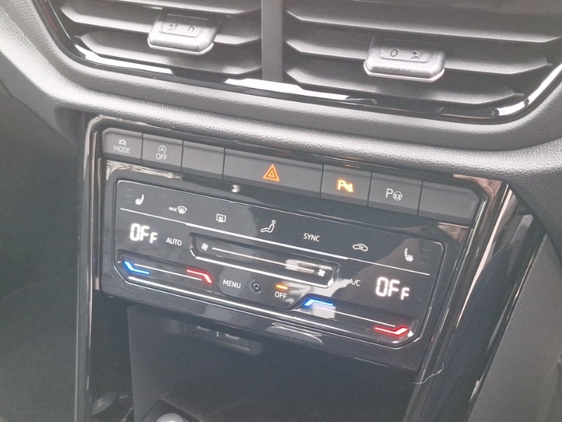 Used Volkswagen T-Roc 2025 for sale - 76880113: Photo 17