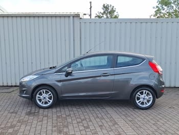 Used Ford Fiesta 2017 for sale - 79718330: Photo