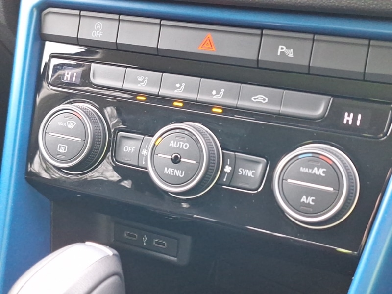 Used Volkswagen T-Roc 2021 for sale - 77536675: Photo 18