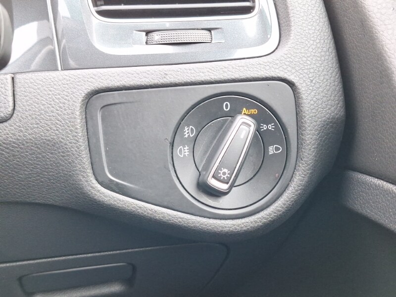 Used Volkswagen Golf 2019 for sale - 77418947: Photo 14