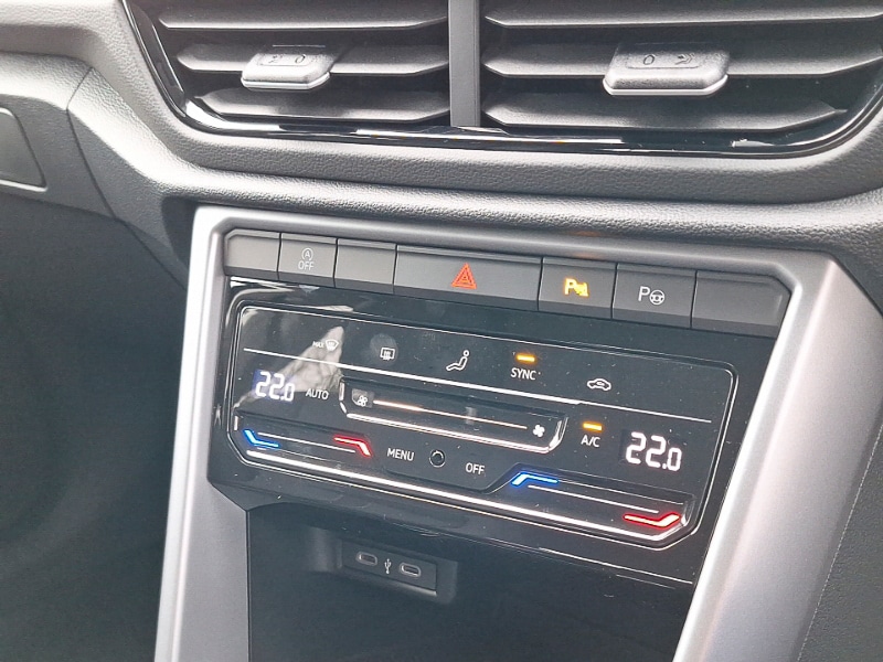 Used Volkswagen T-Roc 2025 for sale - 76911668: Photo 15