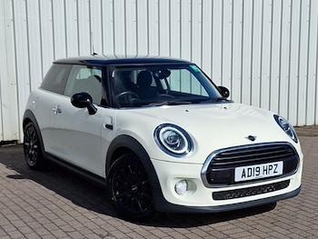 MINI Hatch feature image