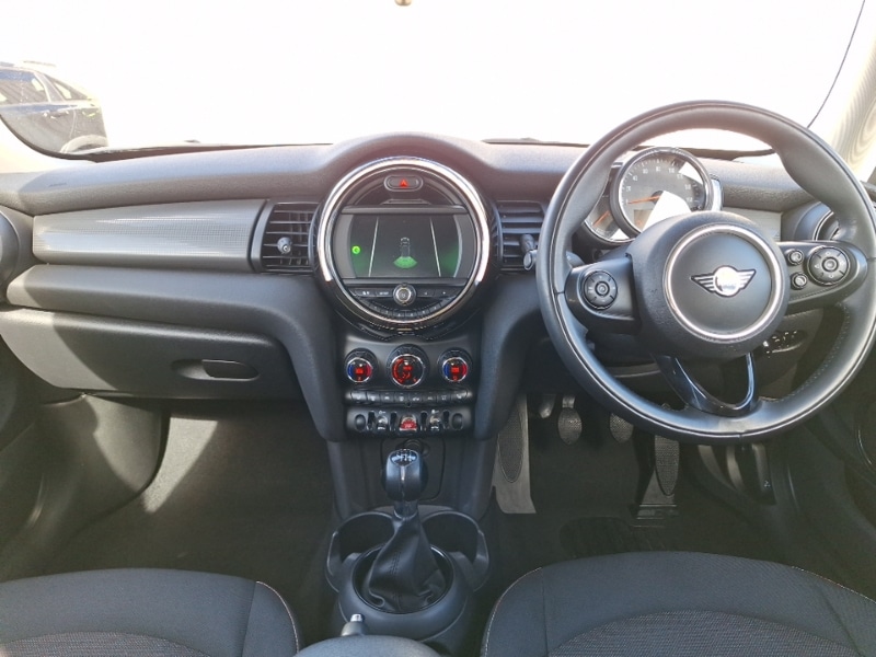 Used MINI Hatch 2019 for sale - 78146394: Photo 2