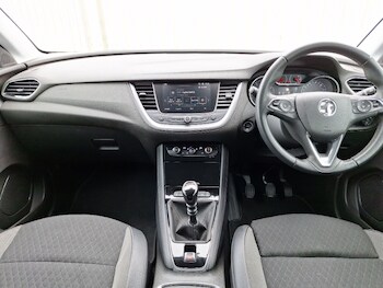 Used Vauxhall Grandland X 2022 for sale - 76221387: Photo 2