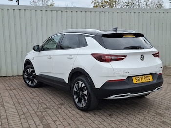 Used Vauxhall Grandland X 2022 for sale - 76221387: Photo 3