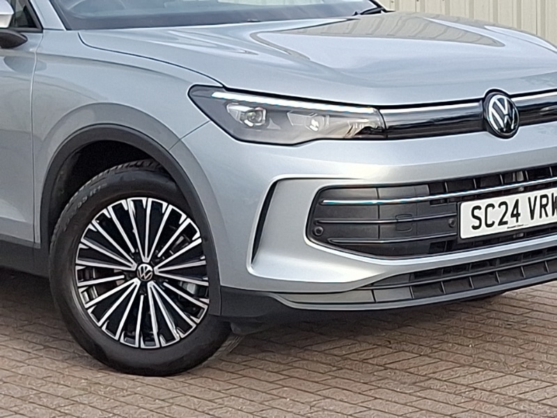 Used Volkswagen Tiguan 2024 for sale - 76987337: Photo 9