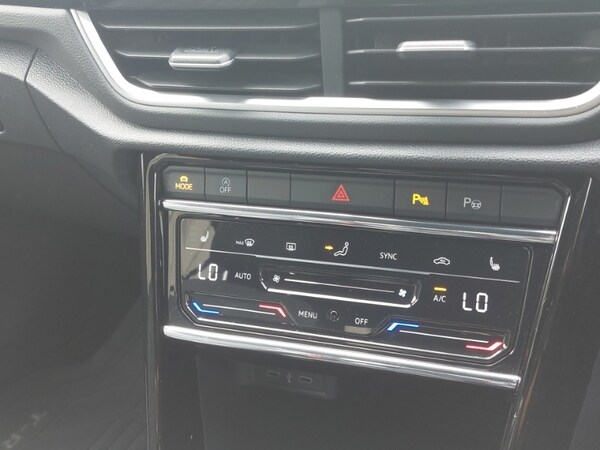 Used Volkswagen T-Roc 2022 for sale - 75338992: Photo 17