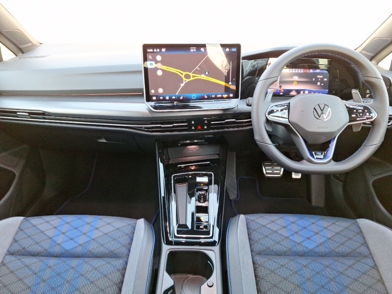 Used Volkswagen Golf 2025 for sale - 76911725: Photo 2