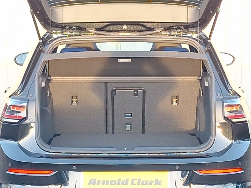 Used Volkswagen Golf 2025 for sale - 76911725: Photo 8