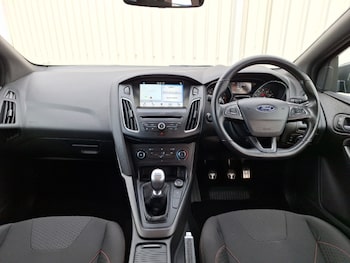 Used Ford Focus 2018 for sale - 77485300: Photo